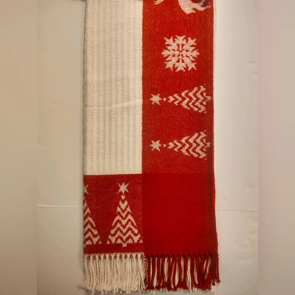 🎁Texteis Penedo Holiday Throw Blanket - Ivory Weave Inset with Adorned Border